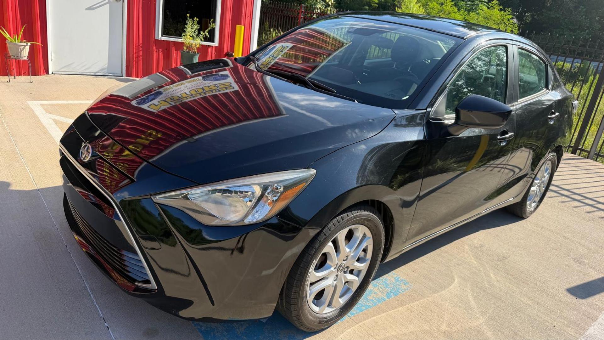2016 SCION IA