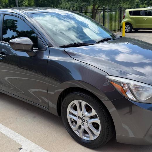 2017 Toyota Yaris IA