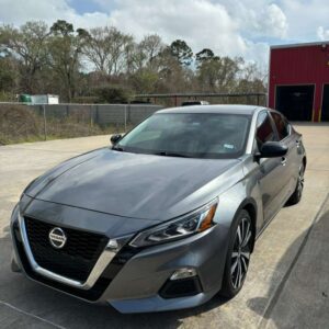 Nissan Altima SR 2020